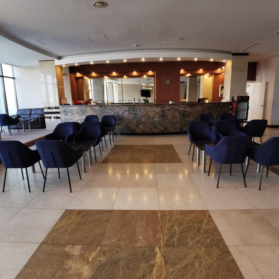 Hotel Zimbru Snagov Tincabesti Екстериор снимка