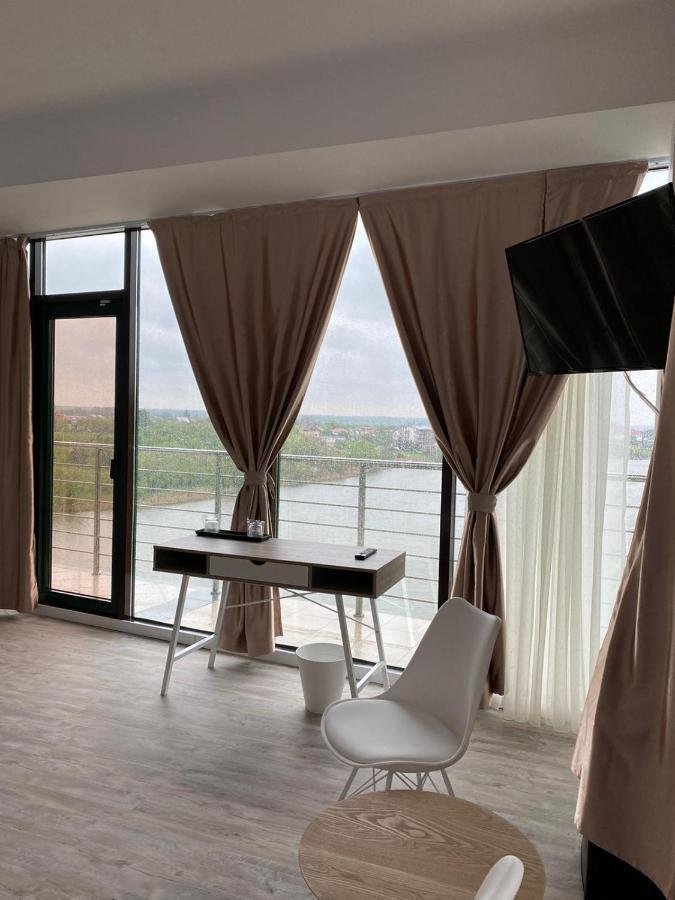 Hotel Zimbru Snagov Tincabesti Екстериор снимка